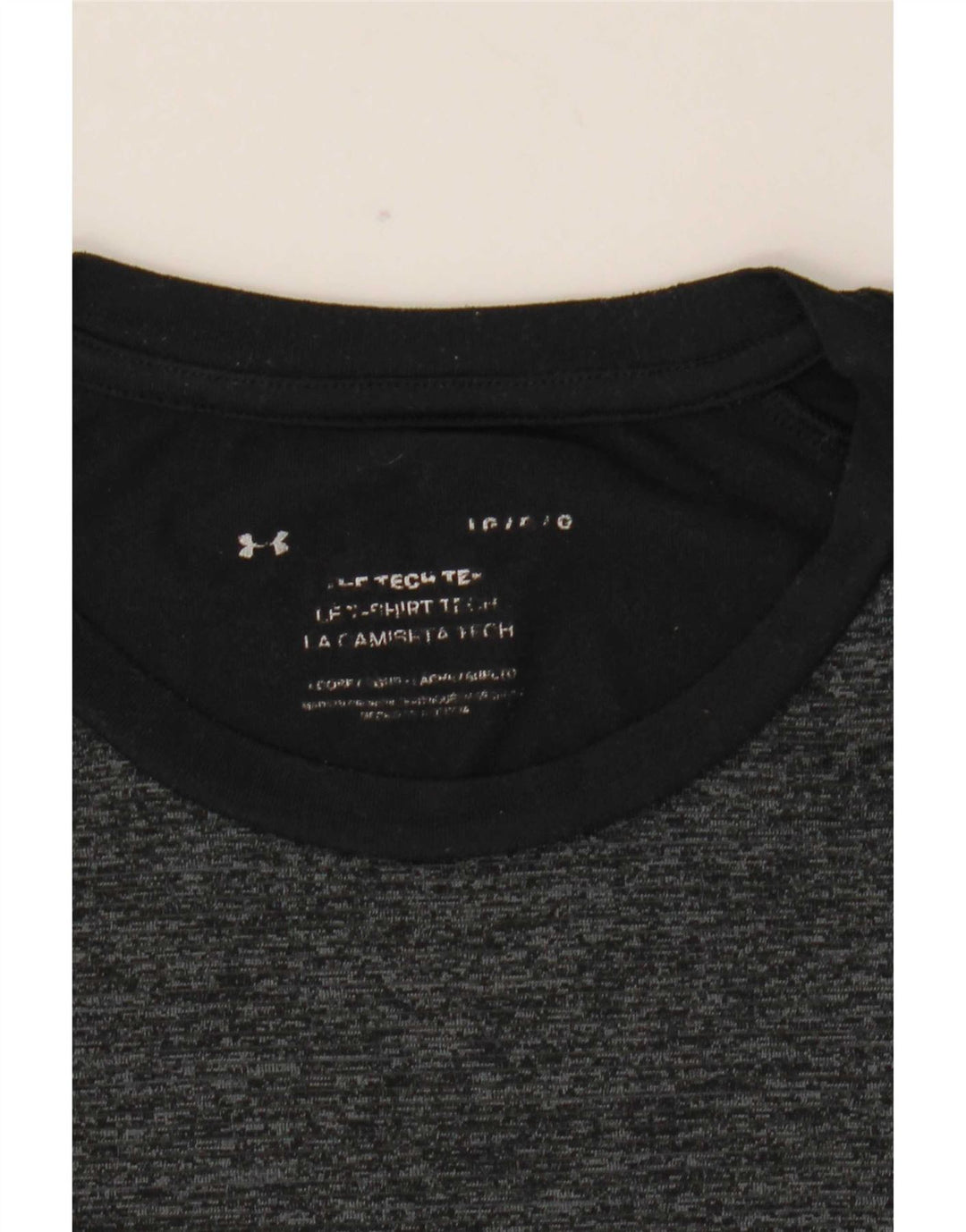 Camiseta masculina Under Armour grande preta manchada