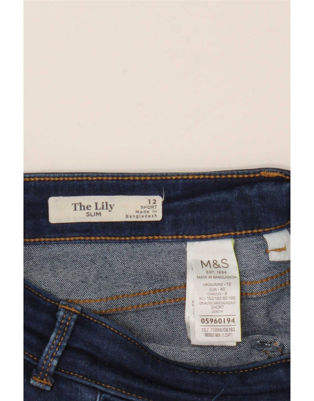 Calça jeans feminina Marks & Spencer The Lily cortada UK 12 médio W30 L25 azul