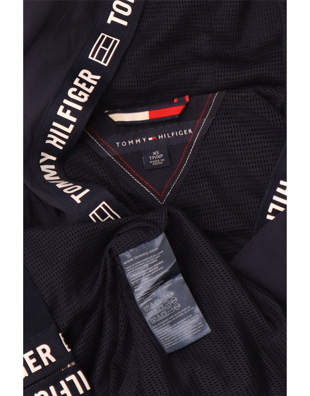 Jaqueta de chuva feminina com capuz gráfico TOMMY HILFIGER Reino Unido 6 XS azul marinho