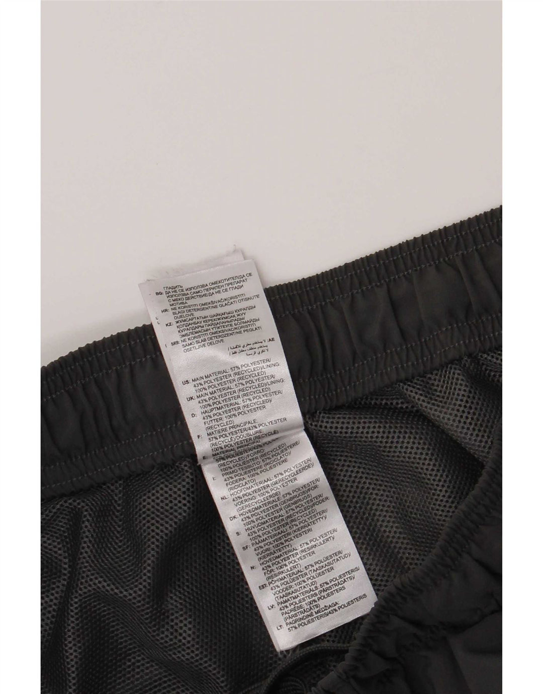 Shorts esportivos masculinos Adidas poliéster cinza médio