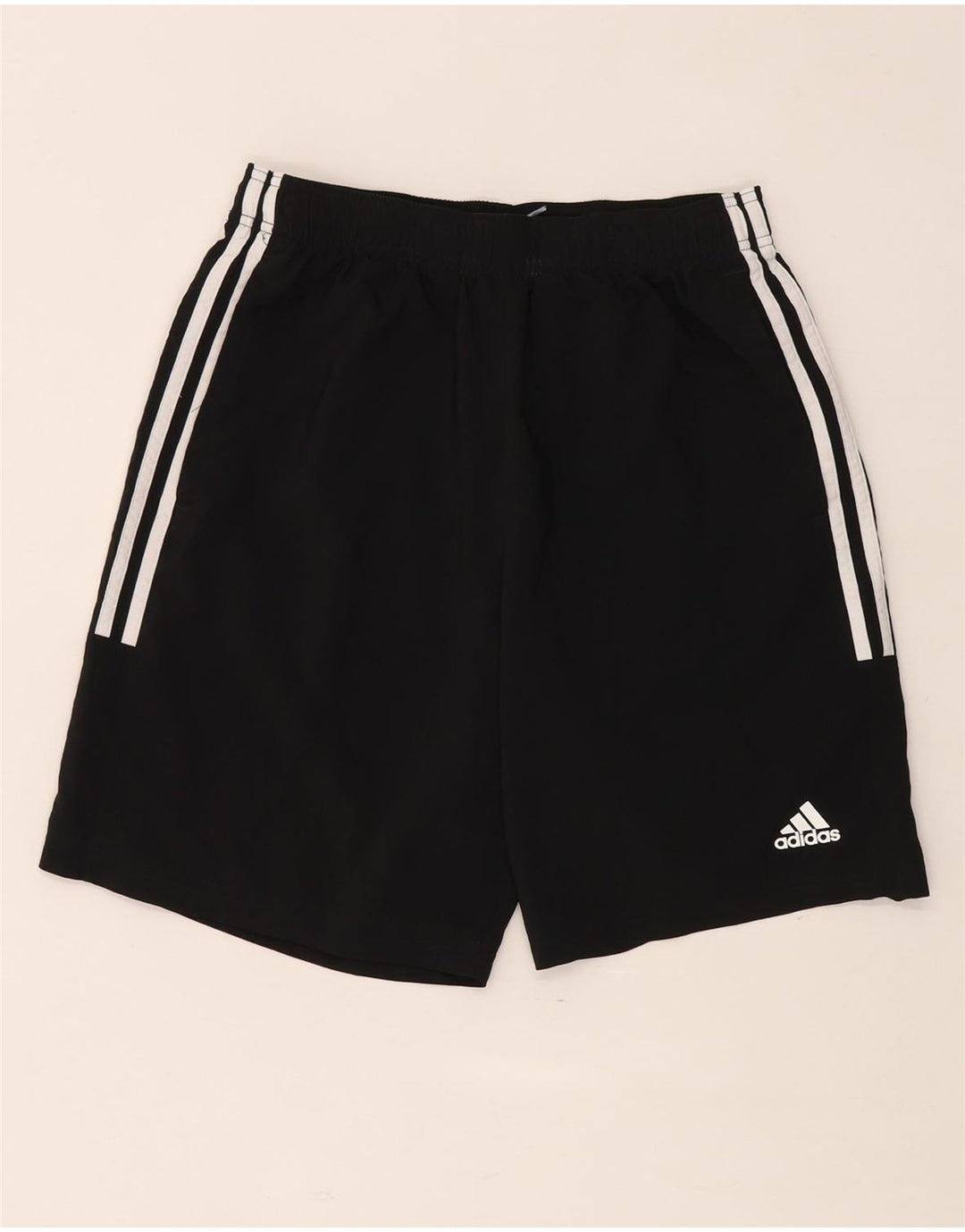 Shorts esportivos masculinos Adidas médio preto poliéster