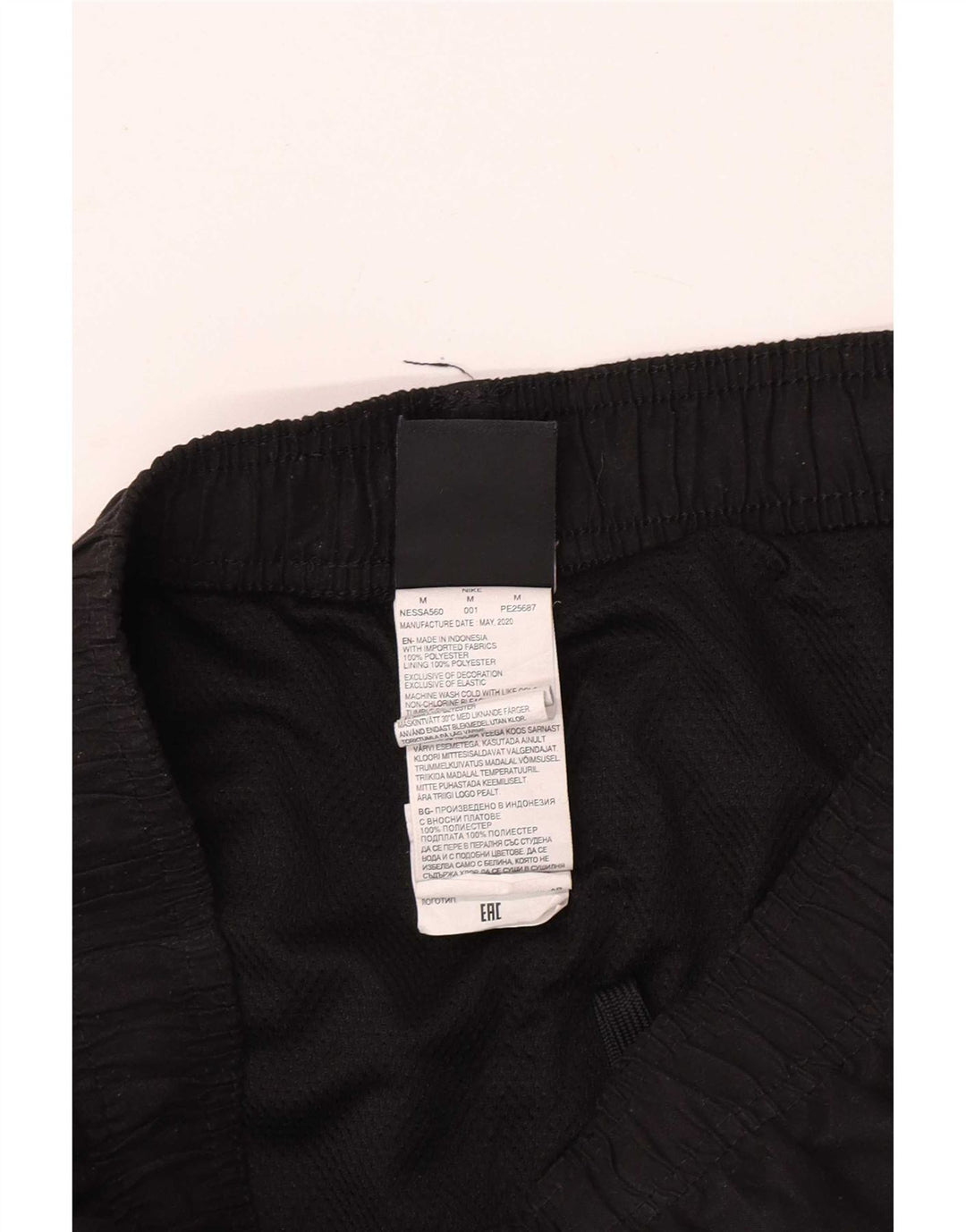 Shorts esportivos masculinos Nike médio preto poliéster