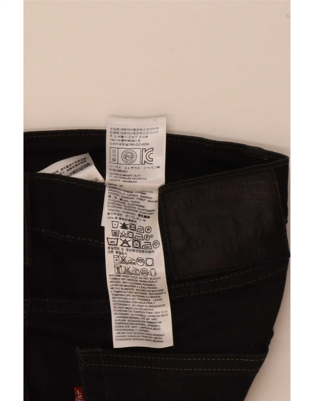 Calça jeans masculina Levi's 522 Slim Tapered W32 L30 algodão preto