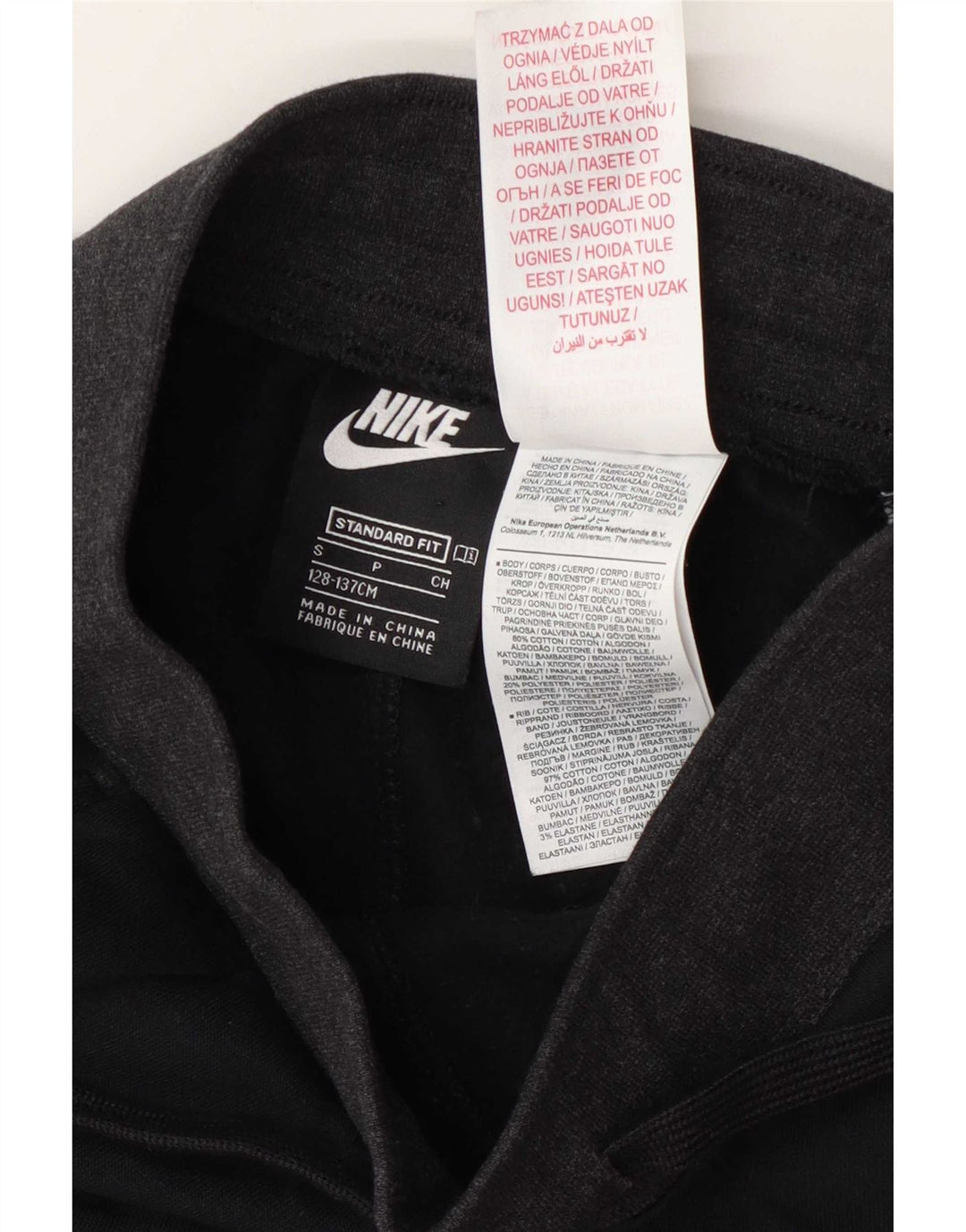 Calça esportiva Nike Boys Graphic Joggers 8-9 anos pequena preta