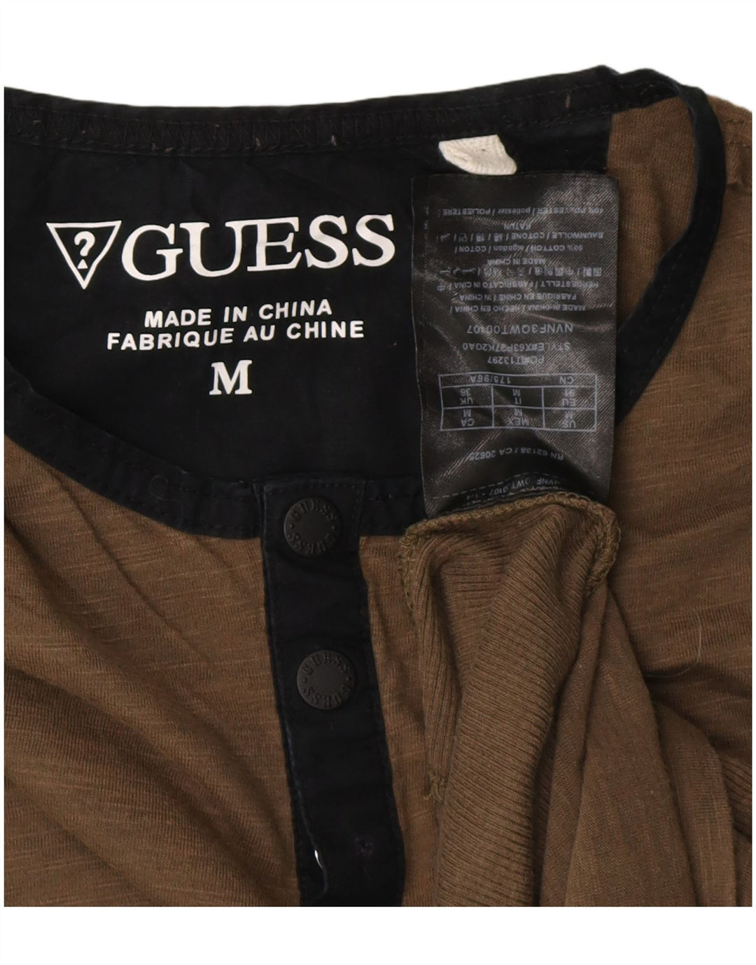 Camiseta masculina Guess de algodão cáqui médio