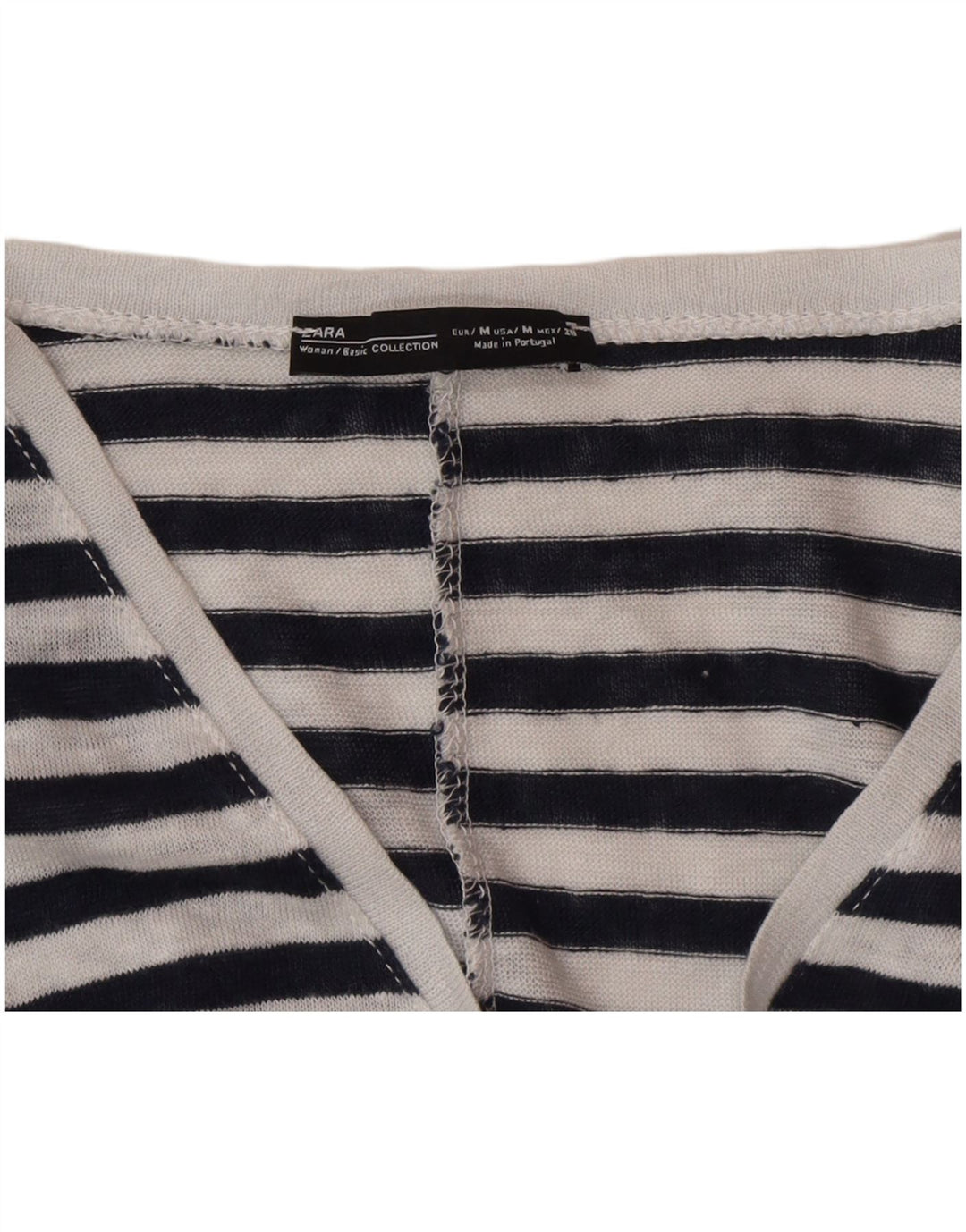 Camiseta feminina grande Zara UK 14 risca de giz preta média