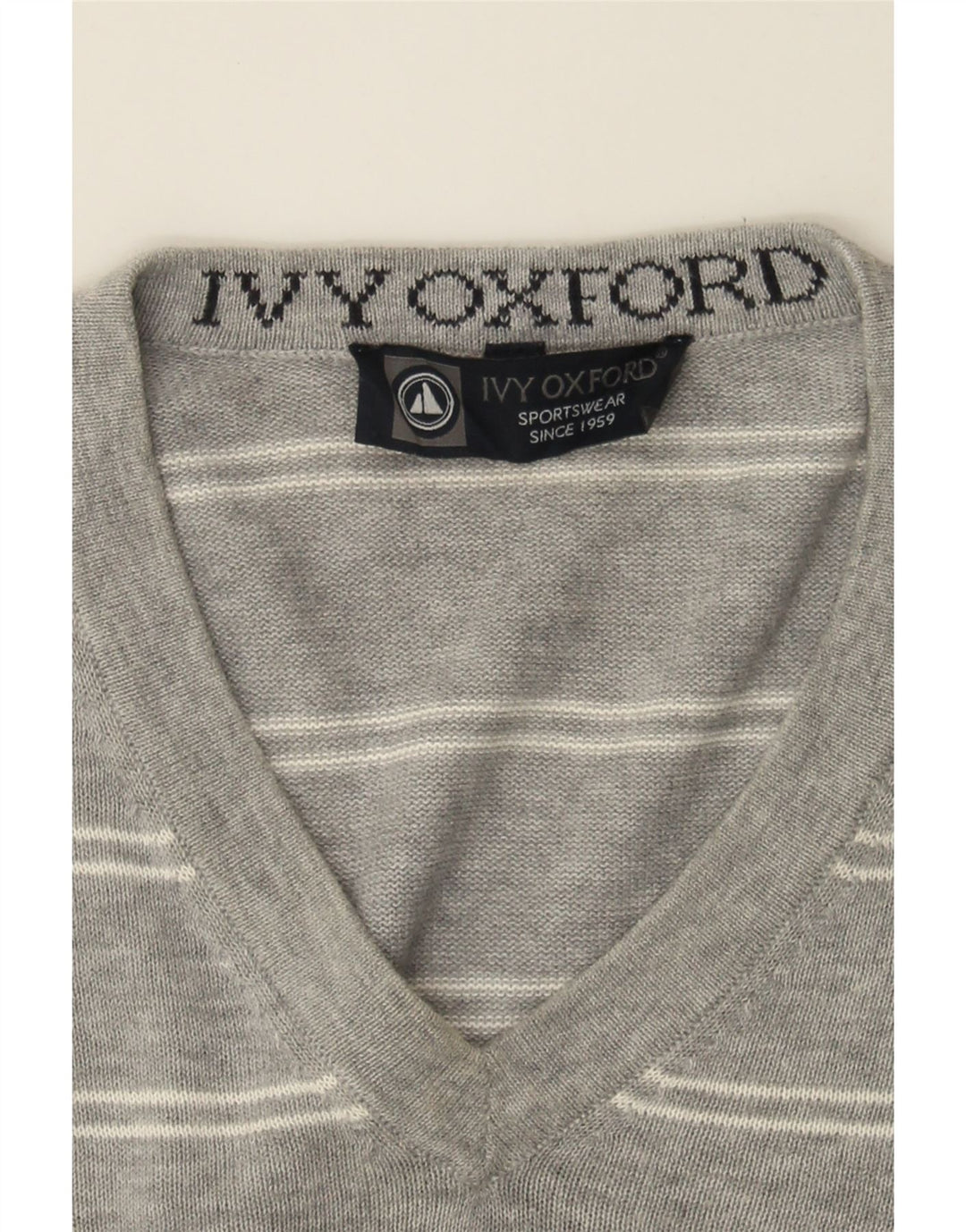 IVY OXFORD Mens V-Neck Jumper Sweater Large Grey Striped Cotton Vintage Ivy Oxford and Second-Hand Ivy Oxford from Messina Hembry 