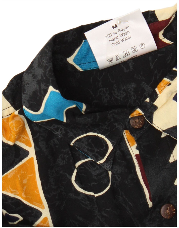 Camisa masculina vintage de manga curta média preta geométrica rayon