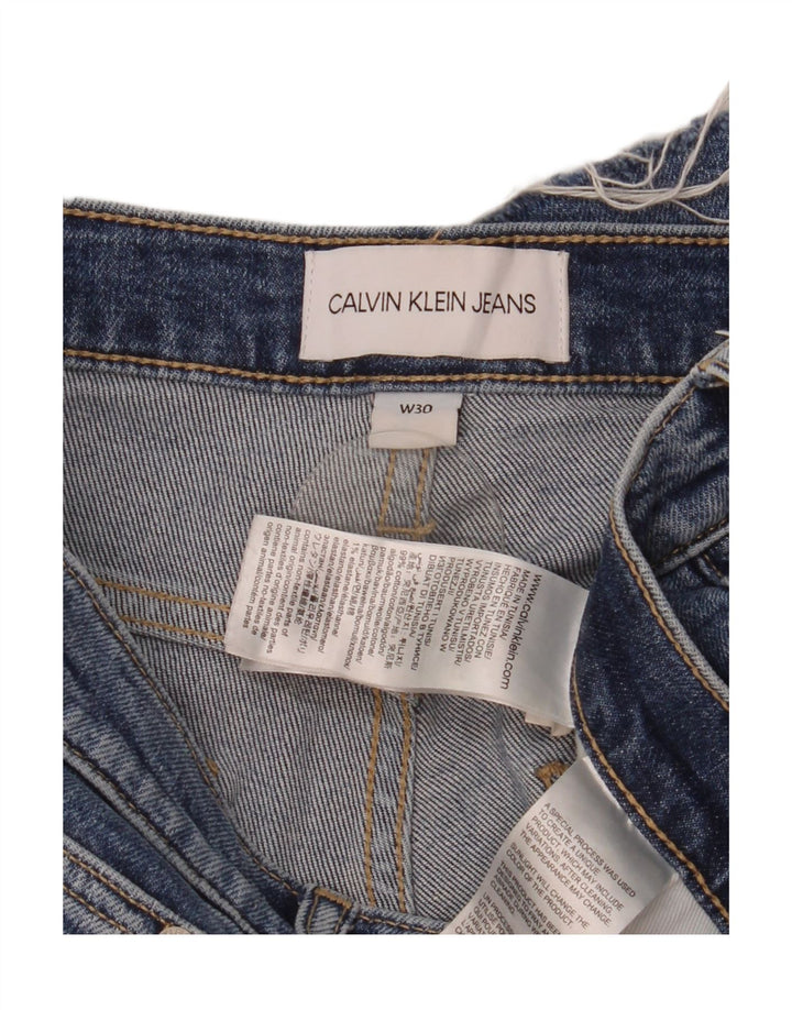 Shorts jeans feminino CALVIN KLEIN Mom Jean W30 algodão azul médio