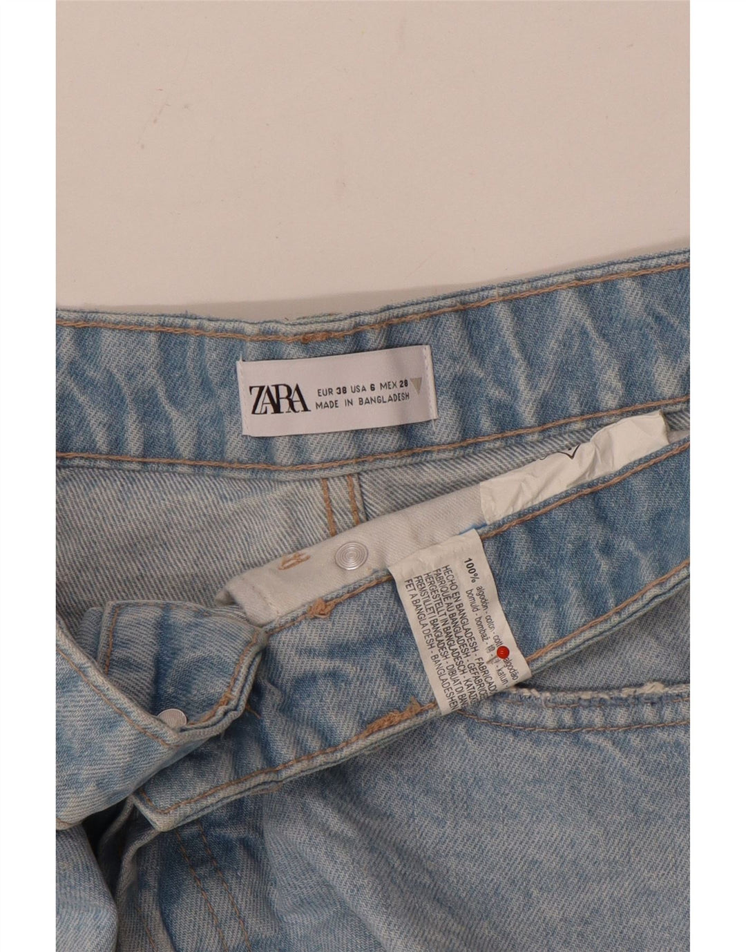 Zara Shorts jeans feminino desgastado UE 38 pequeno W28 algodão azul