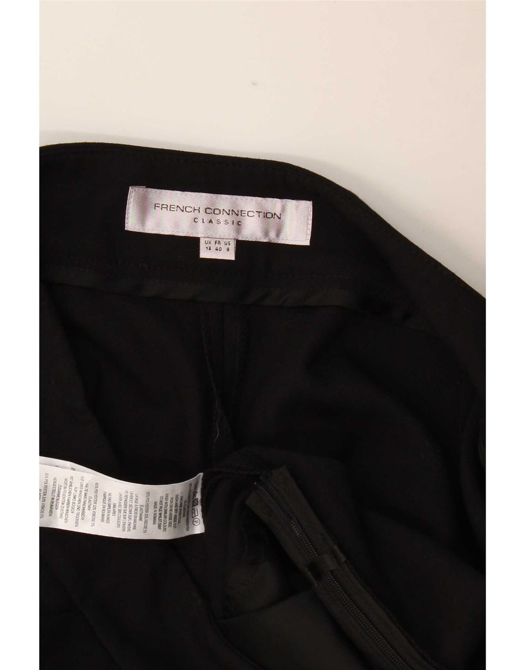 Calça cortada feminina French Connection UK 12 médio W32 L26 preta