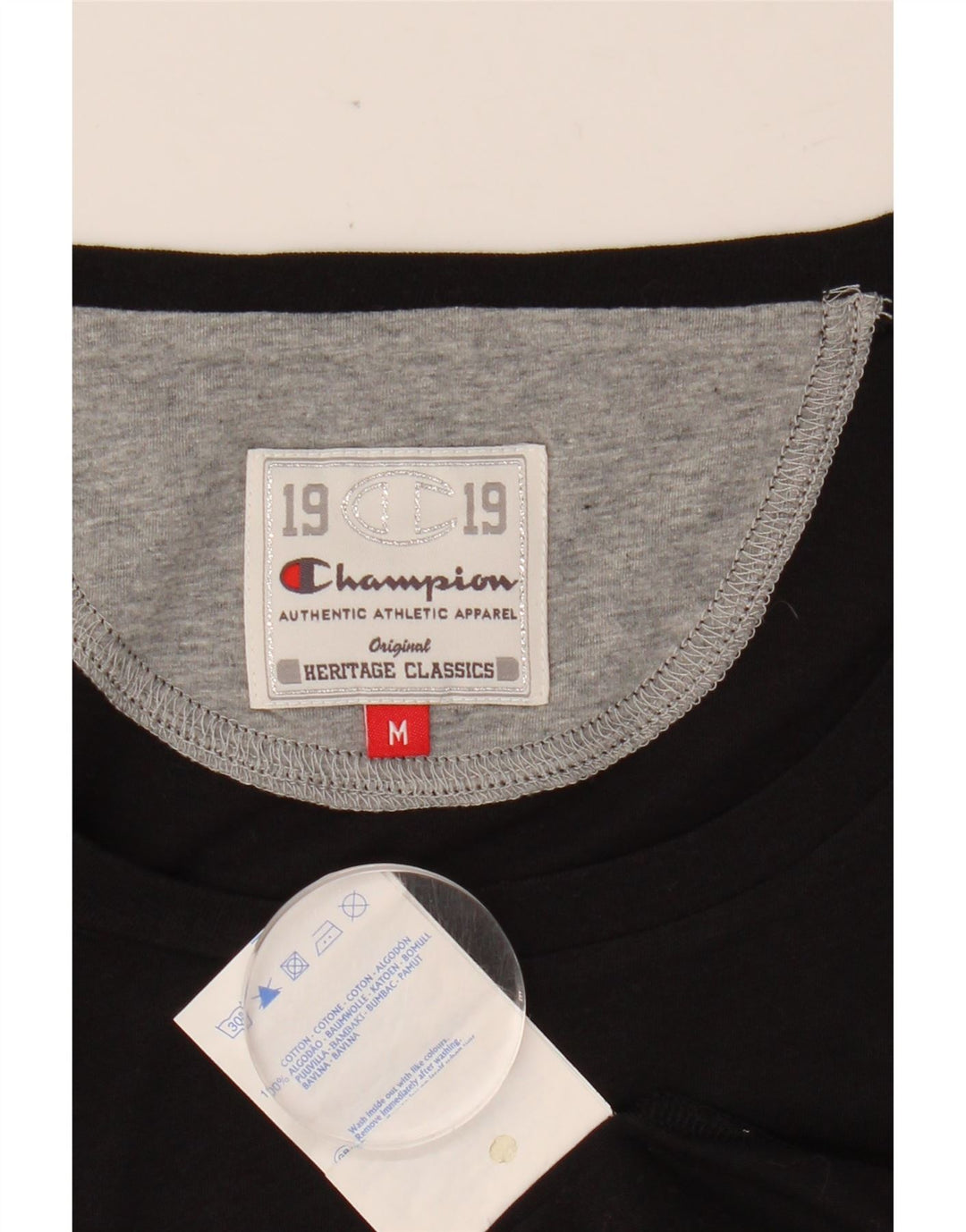 Camiseta feminina CHAMPION Heritage Classics com estampa UK 12 médio preto