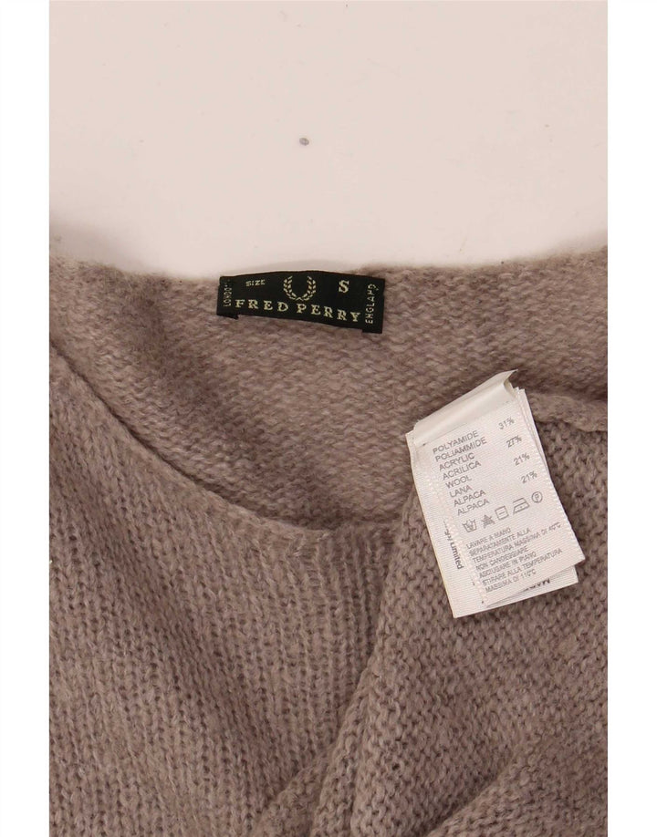 Suéter feminino Fred Perry com gola canoa Reino Unido 10 pequeno cinza poliamida