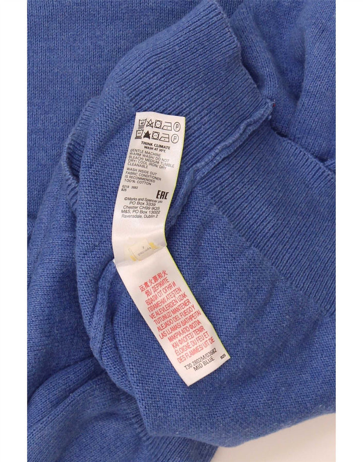 Suéter masculino Marks & Spencer com decote em V de algodão azul médio