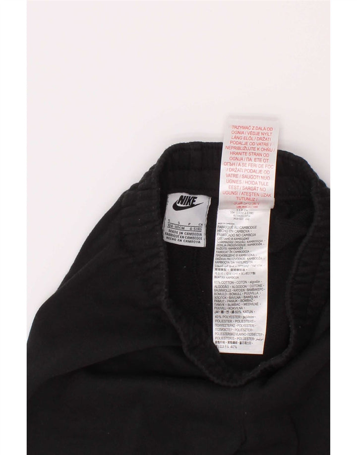 Shorts esportivos Nike Boys 4-5 anos pequenos de algodão preto
