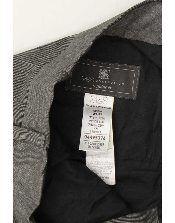 Calça masculina de ajuste regular Marks & Spencer W36 L29 poliéster cinza