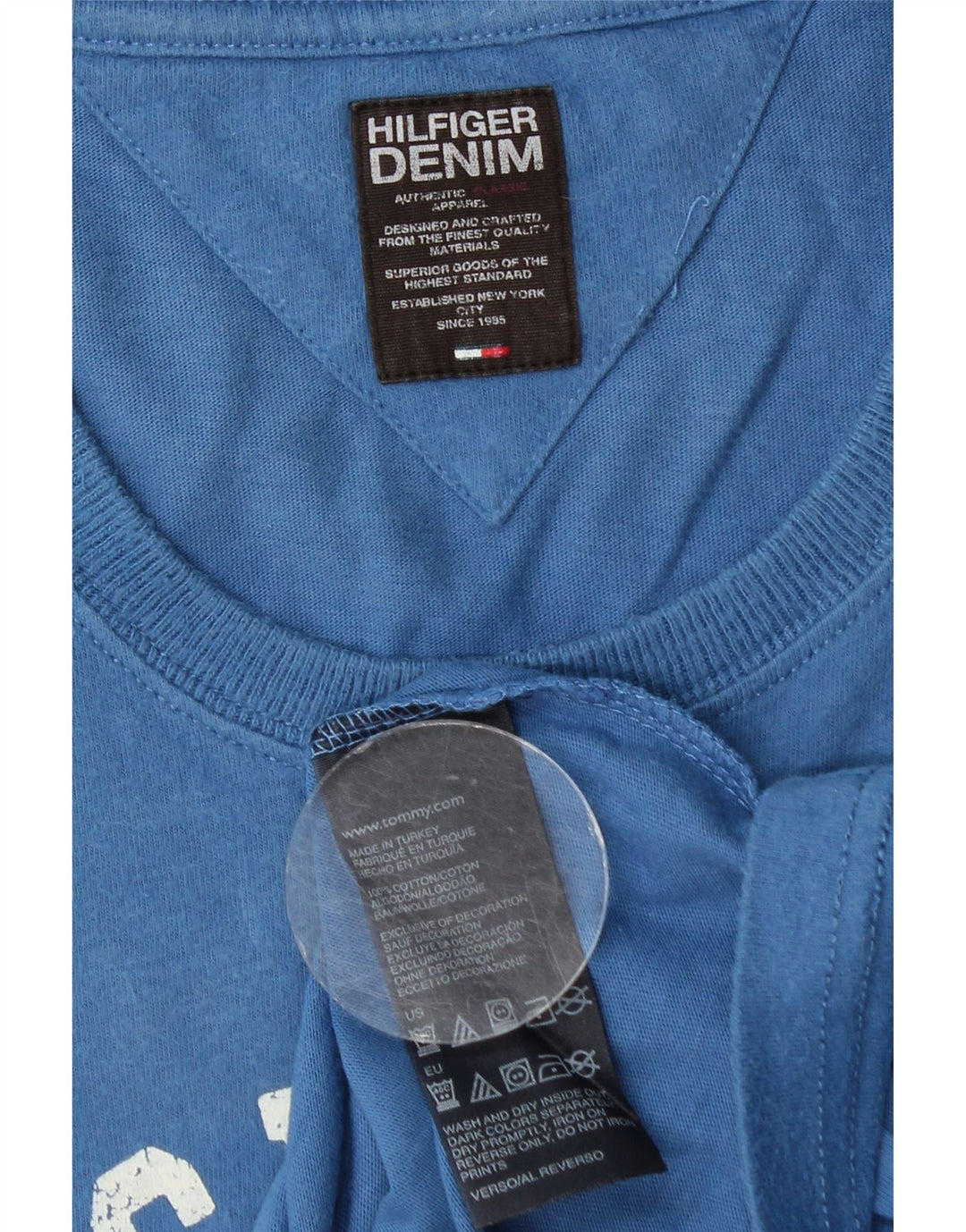 Camiseta masculina Tommy Hilfiger com estampa gráfica azul médio algodão