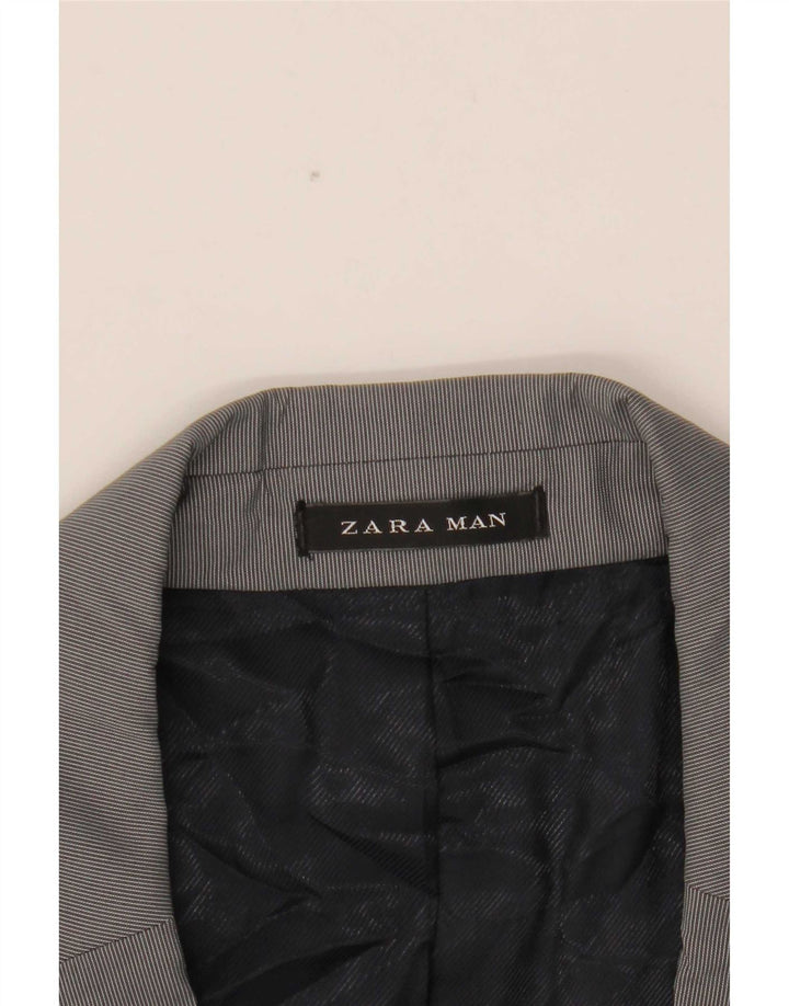 Jaqueta blazer masculina Zara com 2 botões EU 54 XL cinza risca de giz poliéster