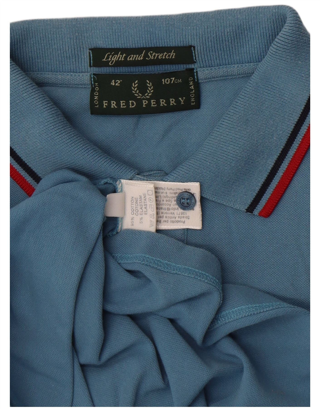 Camisa polo masculina leve e elástica Fred Perry de algodão azul médio