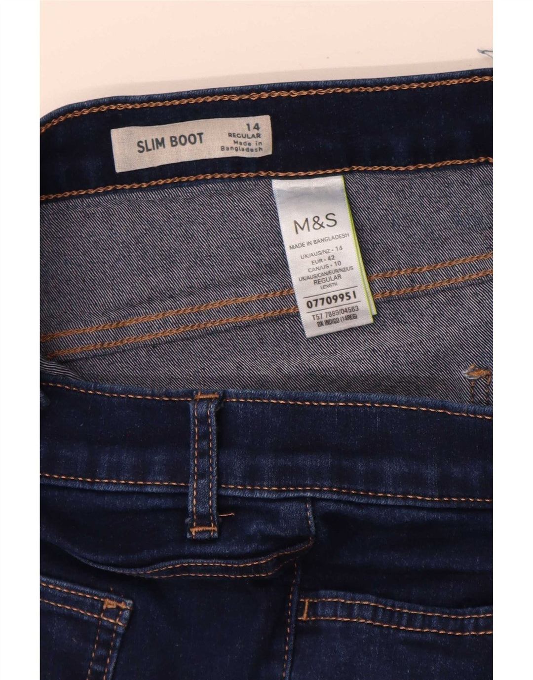 Jeans Marks & Spencer feminino slim bootcut Reino Unido 14 grande W32 L29 azul marinho