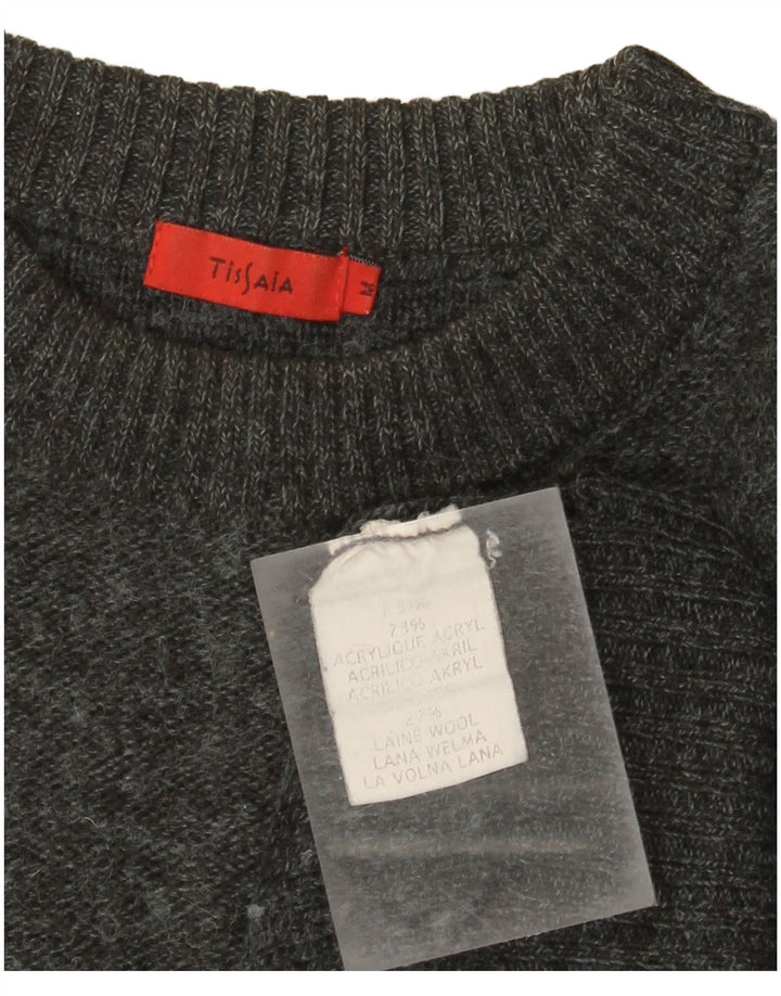 Suéter vintage masculino com gola redonda e acrílico geométrico cinza médio