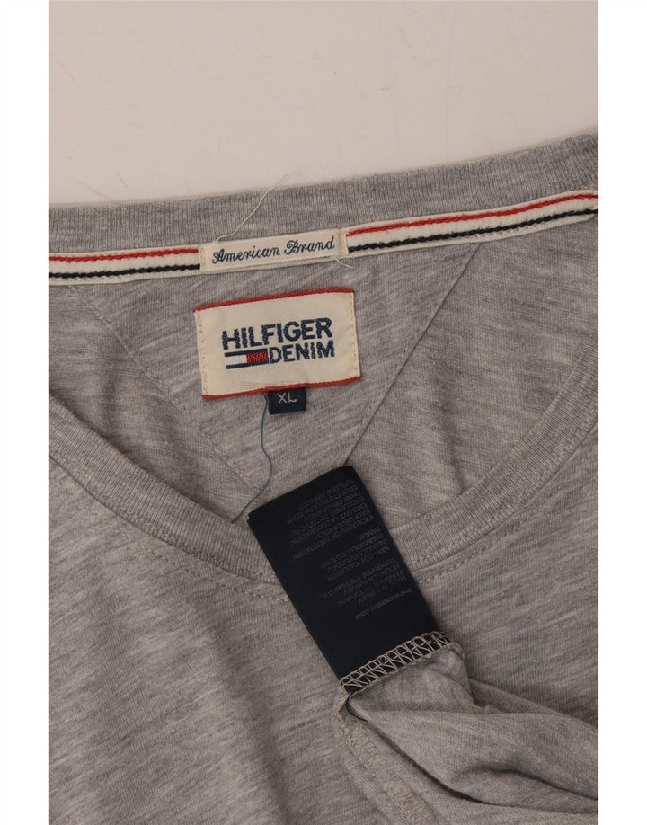 TOMMY HILFIGER Mens T-Shirt Top XL Grey Cotton Vintage Tommy Hilfiger and Second-Hand Tommy Hilfiger from Messina Hembry 