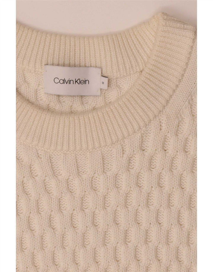 Suéter masculino Calvin Klein com gola redonda, algodão colorblock branco médio
