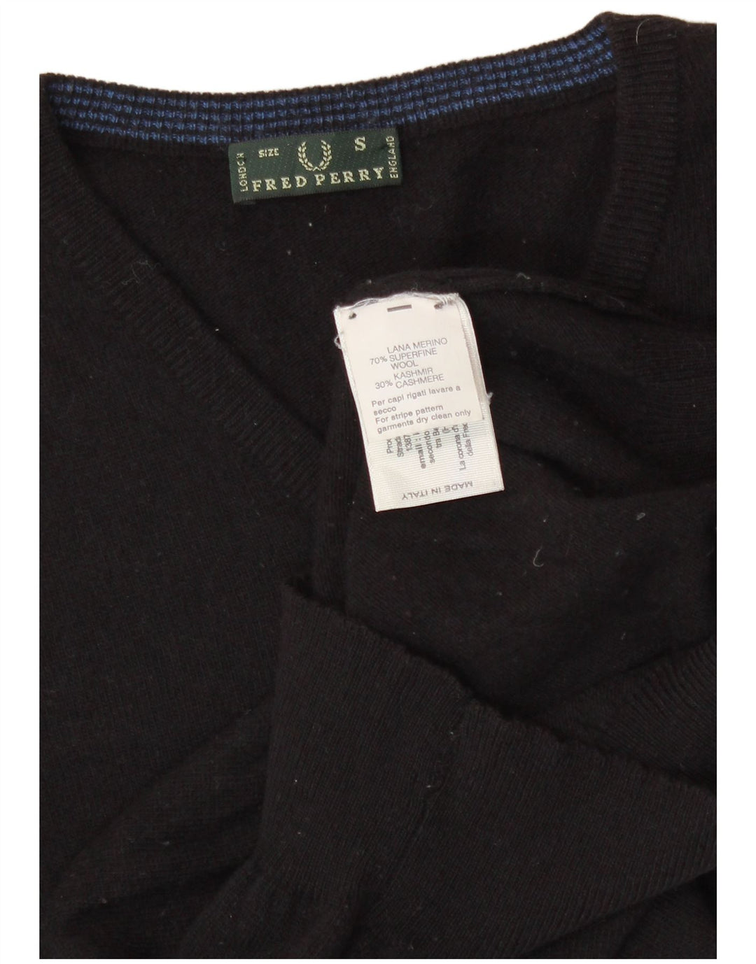 Suéter feminino Fred Perry com decote em V, Reino Unido, 10 lã merino preta pequena