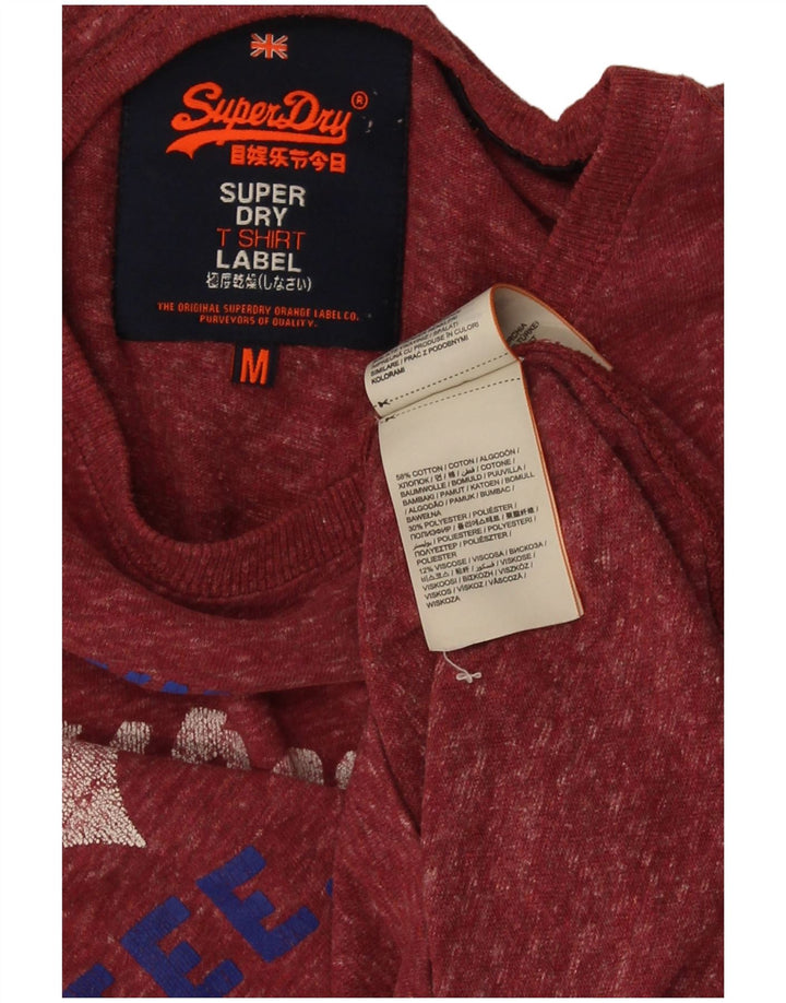 Camiseta gráfica masculina Superdry Top médio algodão manchado vermelho
